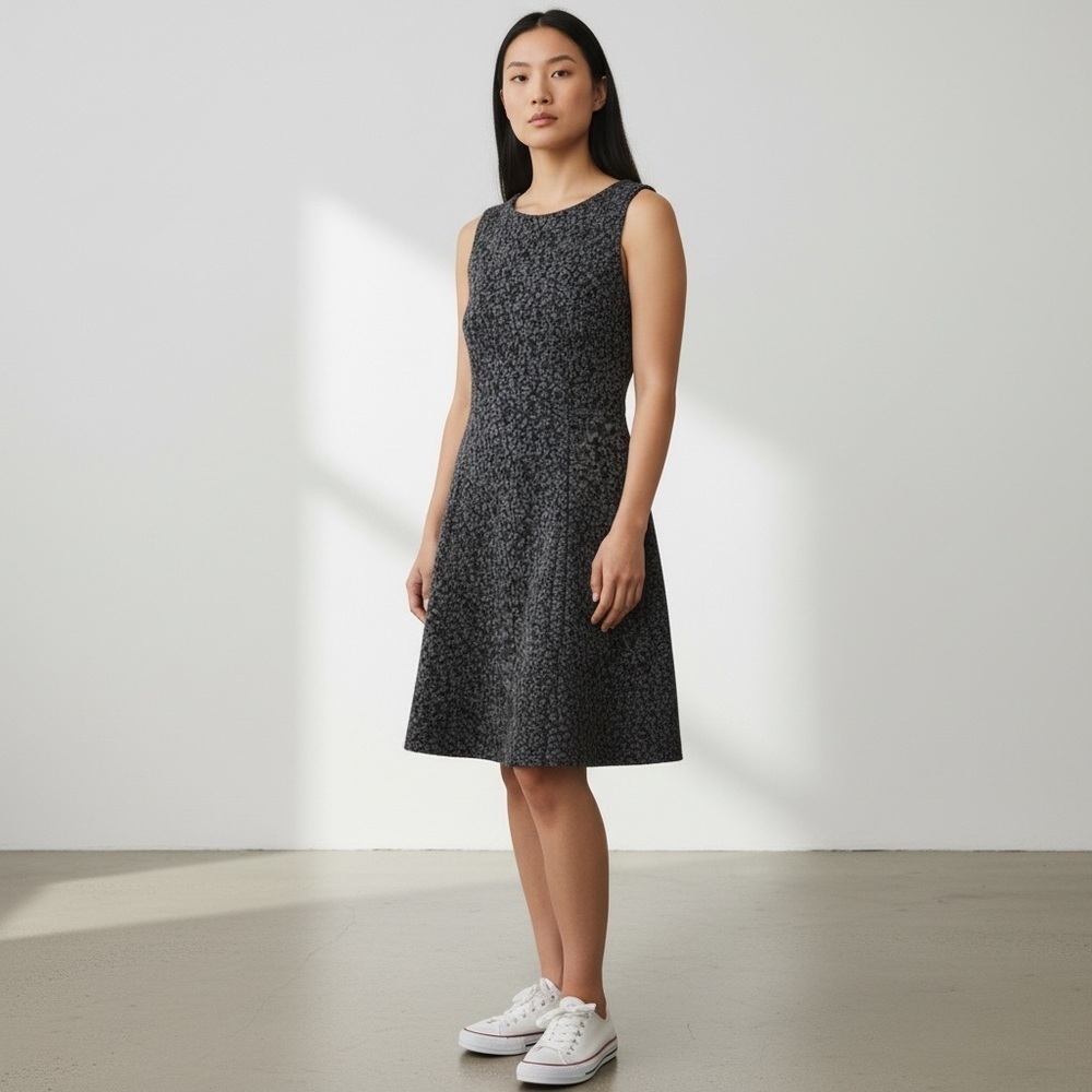 Nicole Miller Sleeveless Textured Knit Sweater Dress. Black and Grey. #368